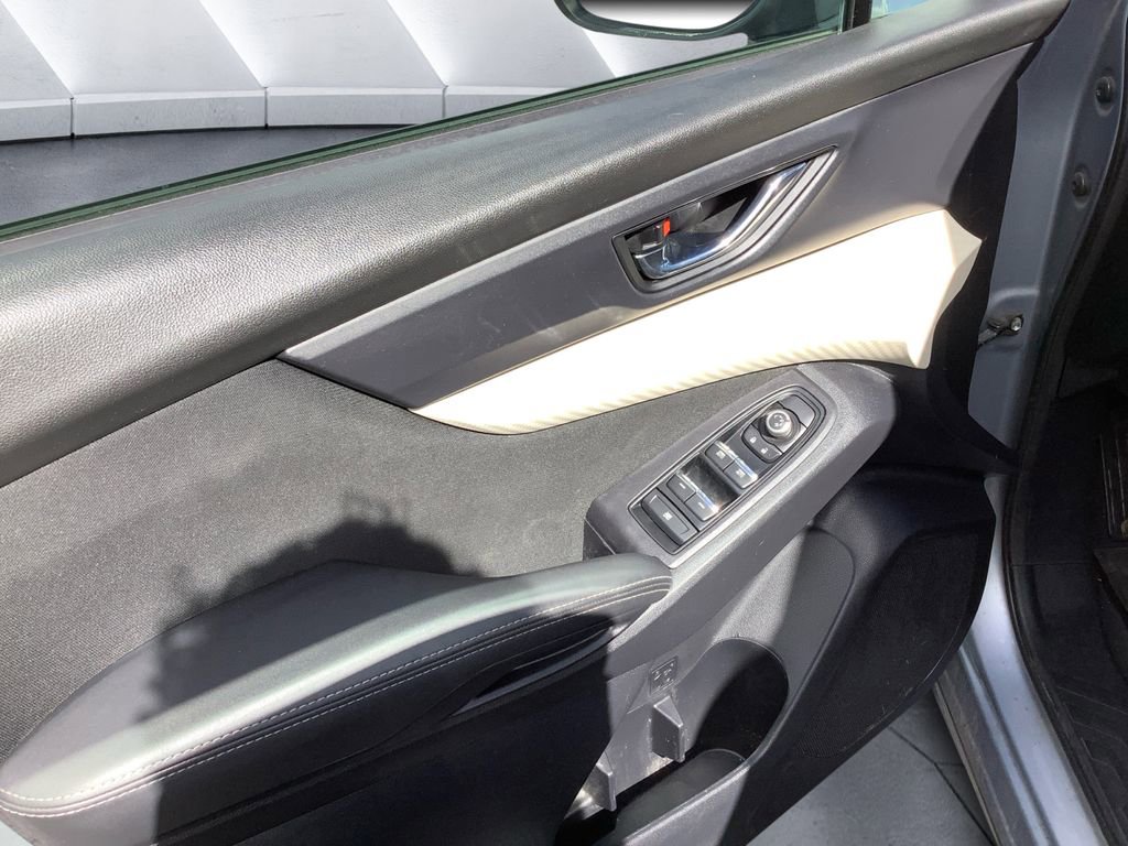 Used 2021 Subaru Ascent Premium image 12