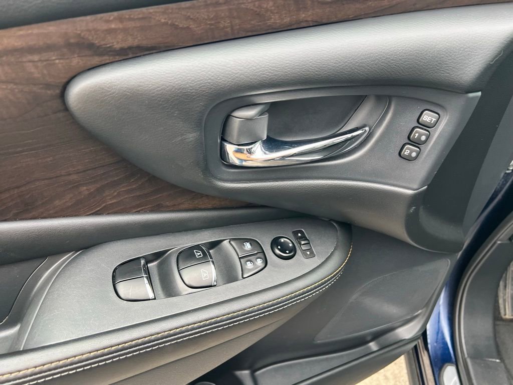 Used 2024 Nissan Murano Platinum image 16