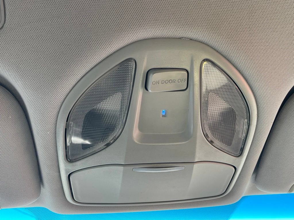 Used 2015 Hyundai Santa Fe Sport FWD image 20