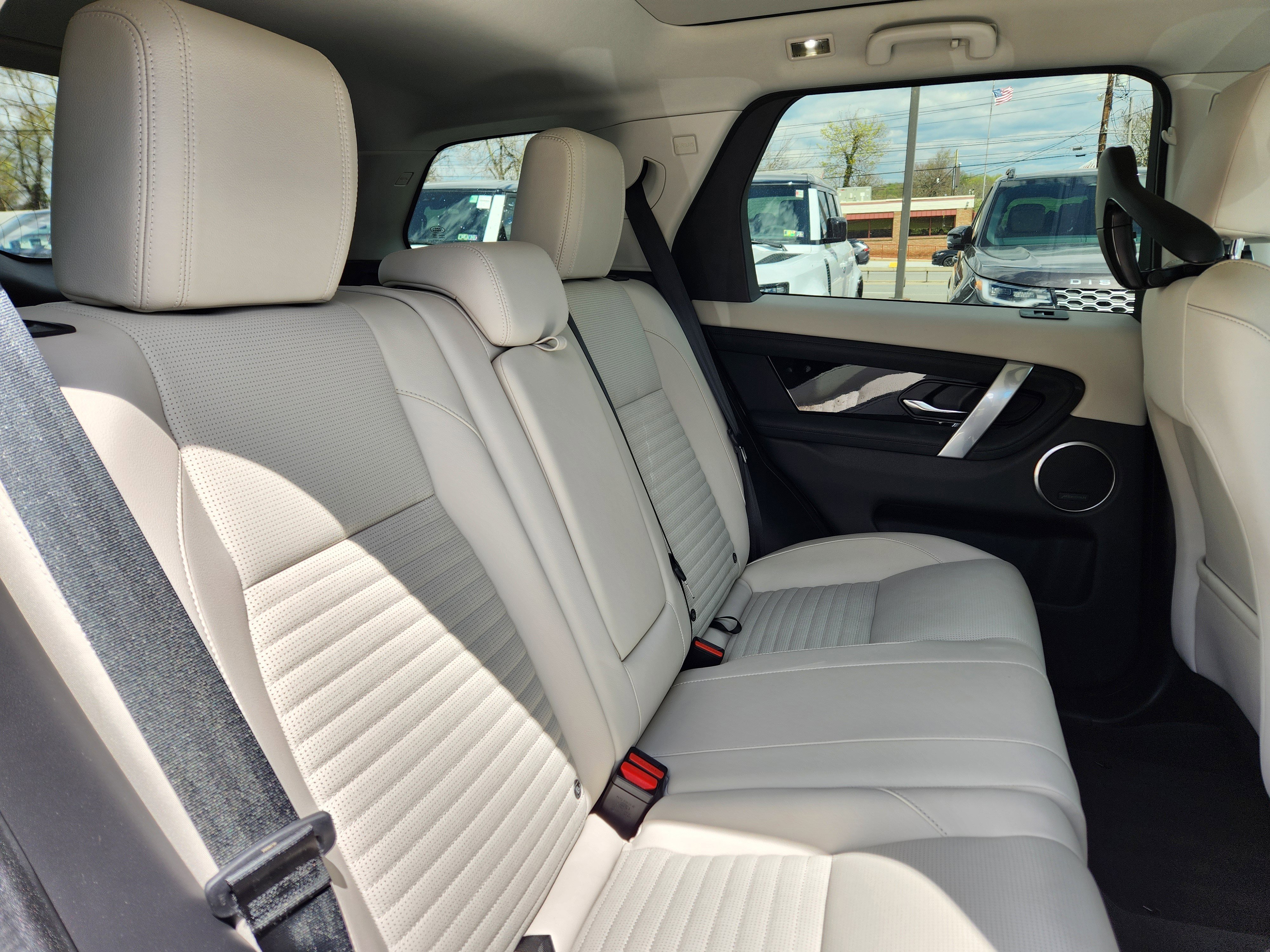 Certified 2024 Land Rover Discovery Sport S image 13