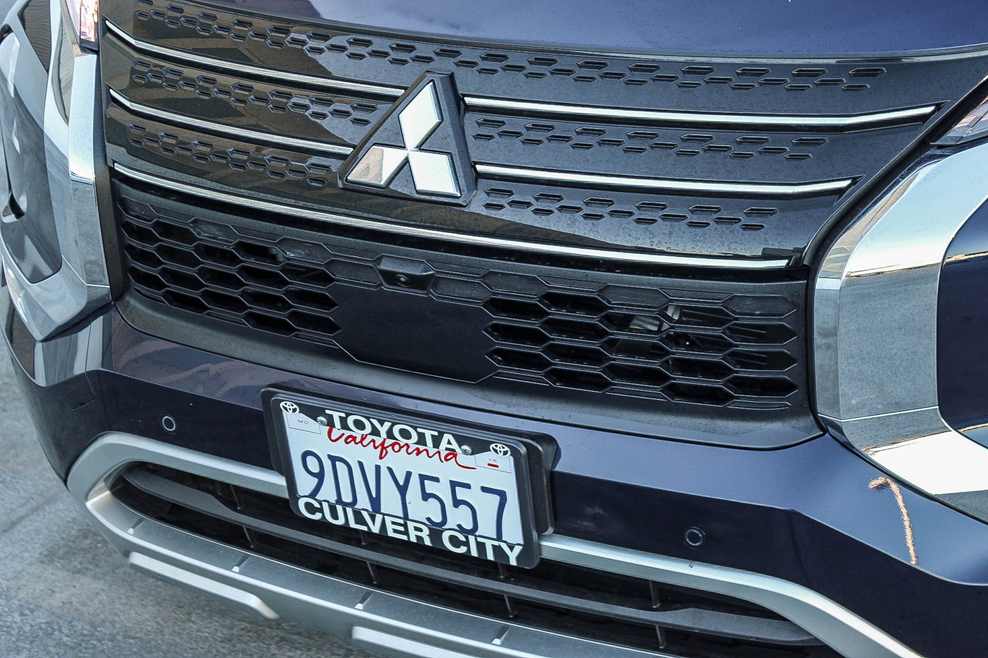 Used 2022 Mitsubishi Outlander SEL image 6