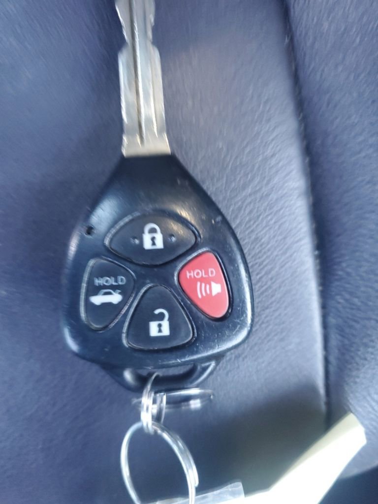 Used 2010 Toyota Corolla S image 33