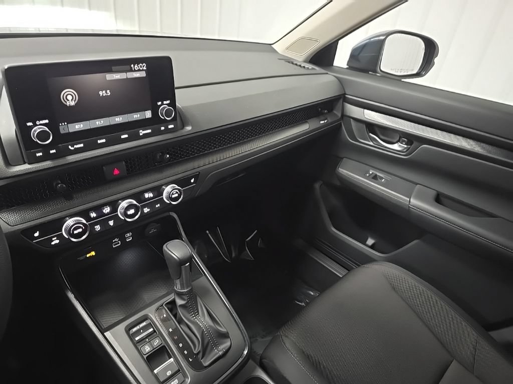 Used 2023 Honda CR-V EX image 26