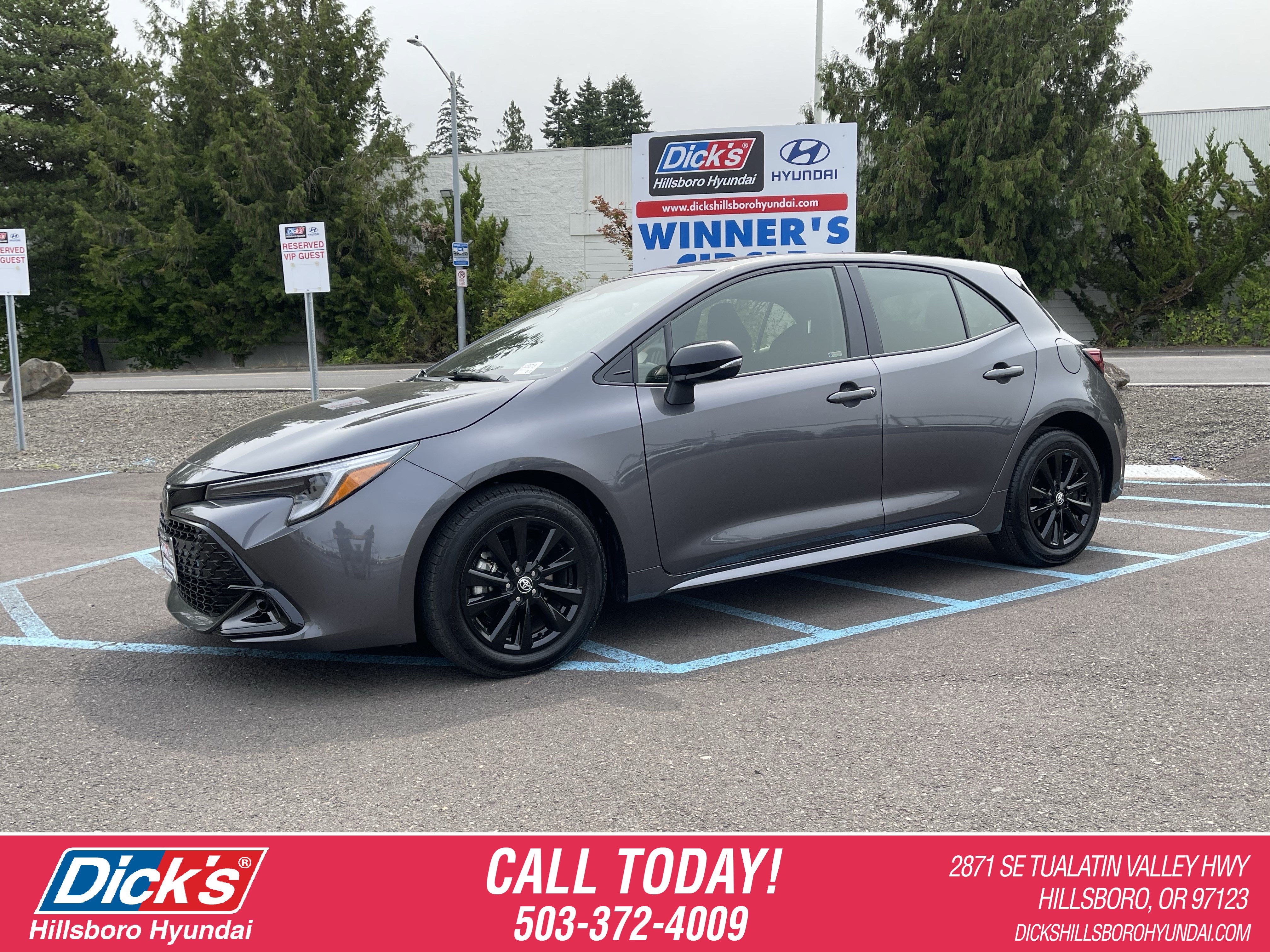 Used 2026 Toyota Corolla SE FWD image 1