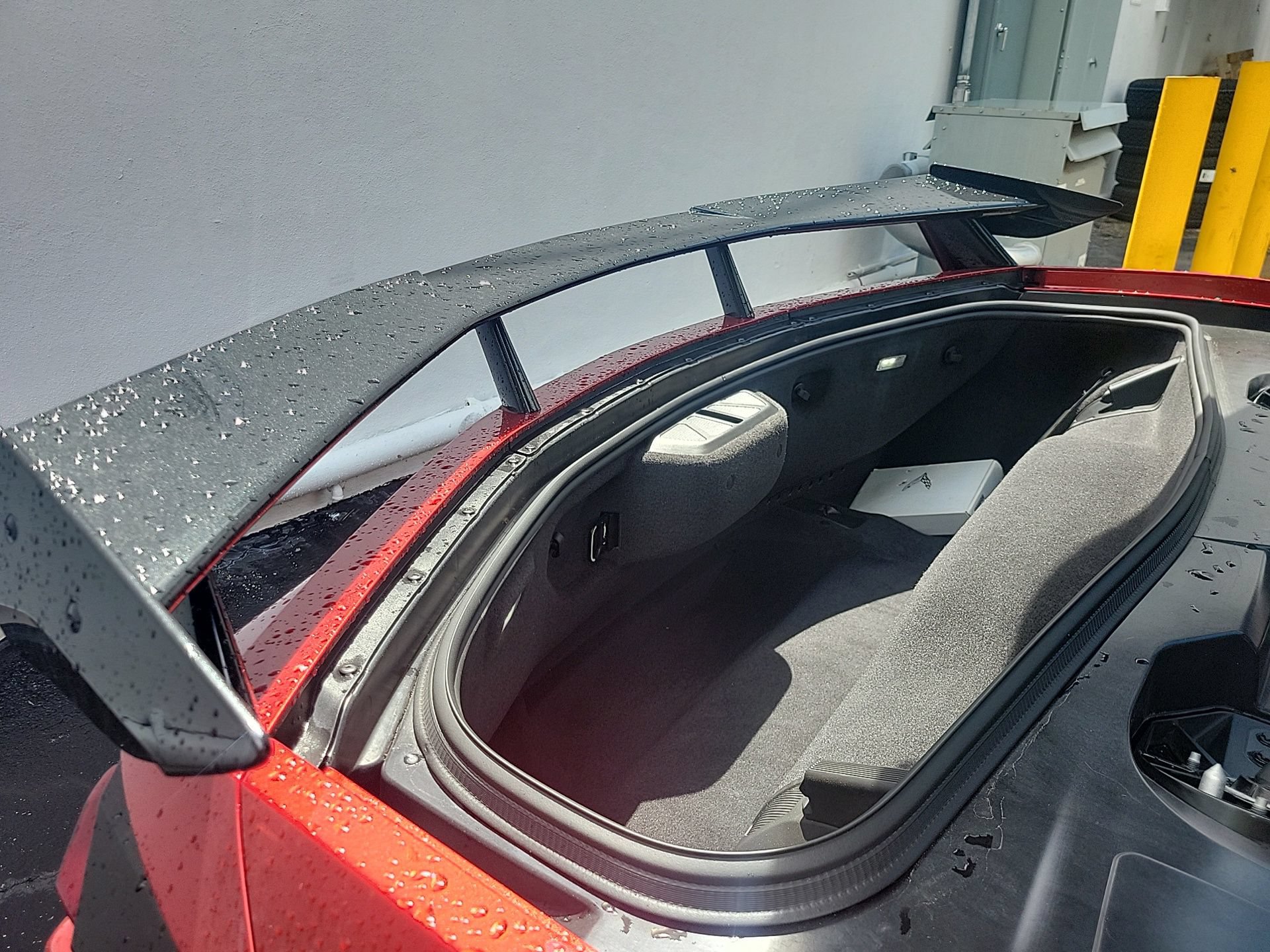 Used 2021 Chevrolet Corvette Stingray Coupe w/ Battery Protection Package RWD image 9