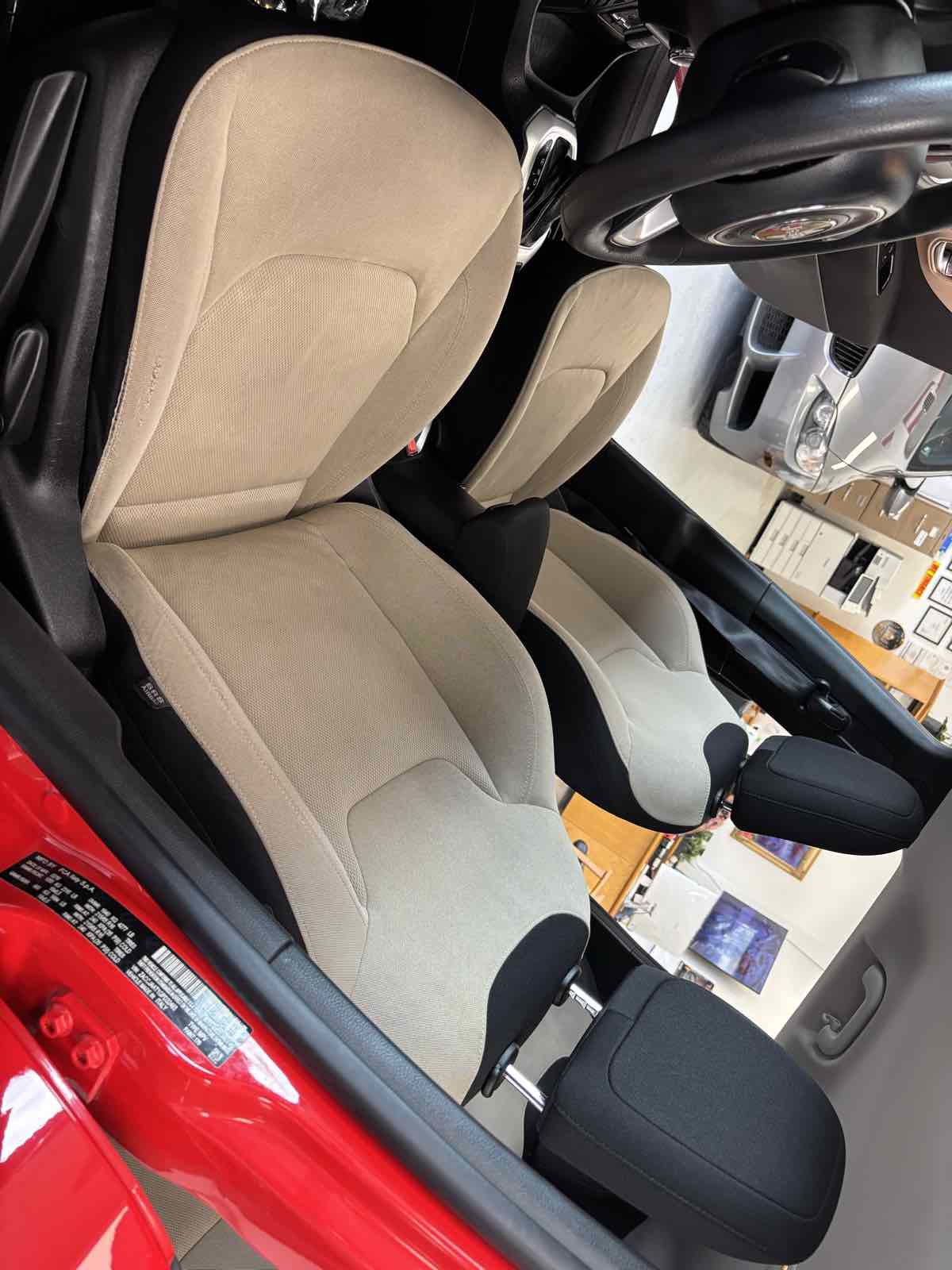 Used 2016 Jeep Renegade Sport w/ Power & Air Group FWD image 21