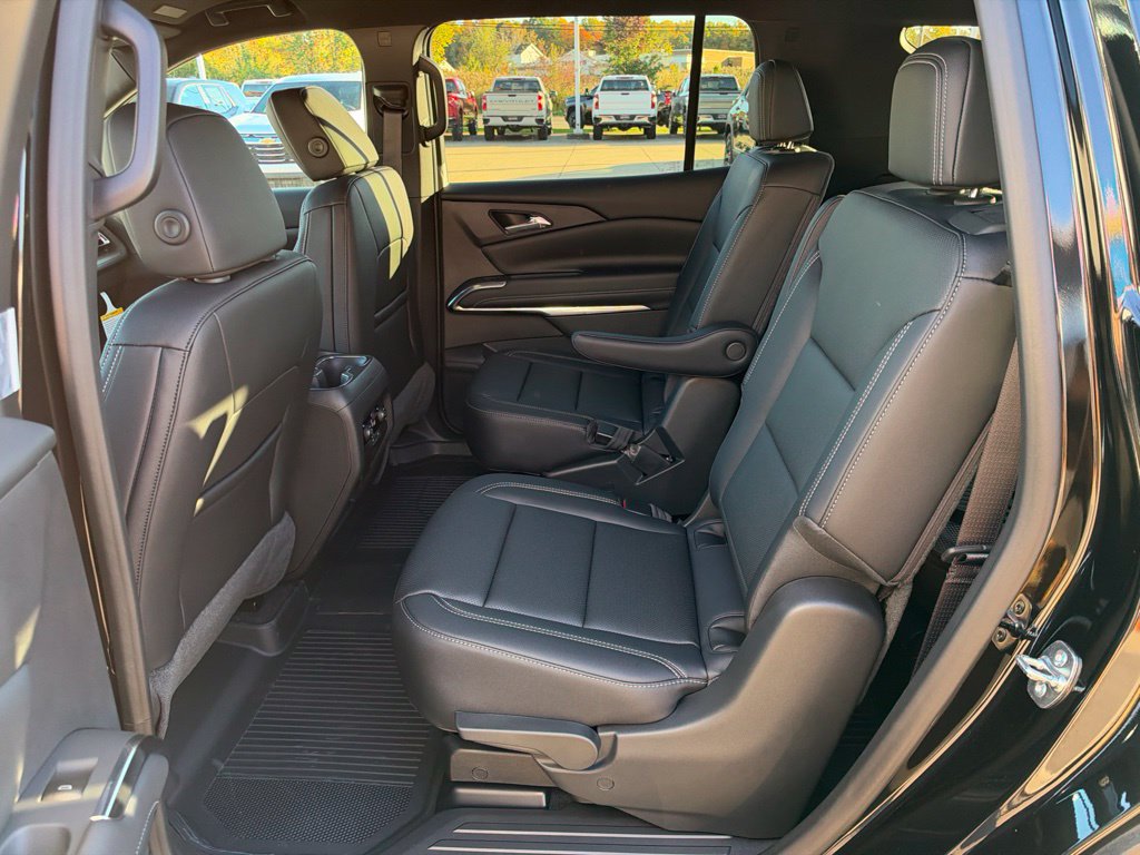 New 2027 Chevrolet Traverse LT w/ Midnight/Sport Edition AWD/4WD image 39