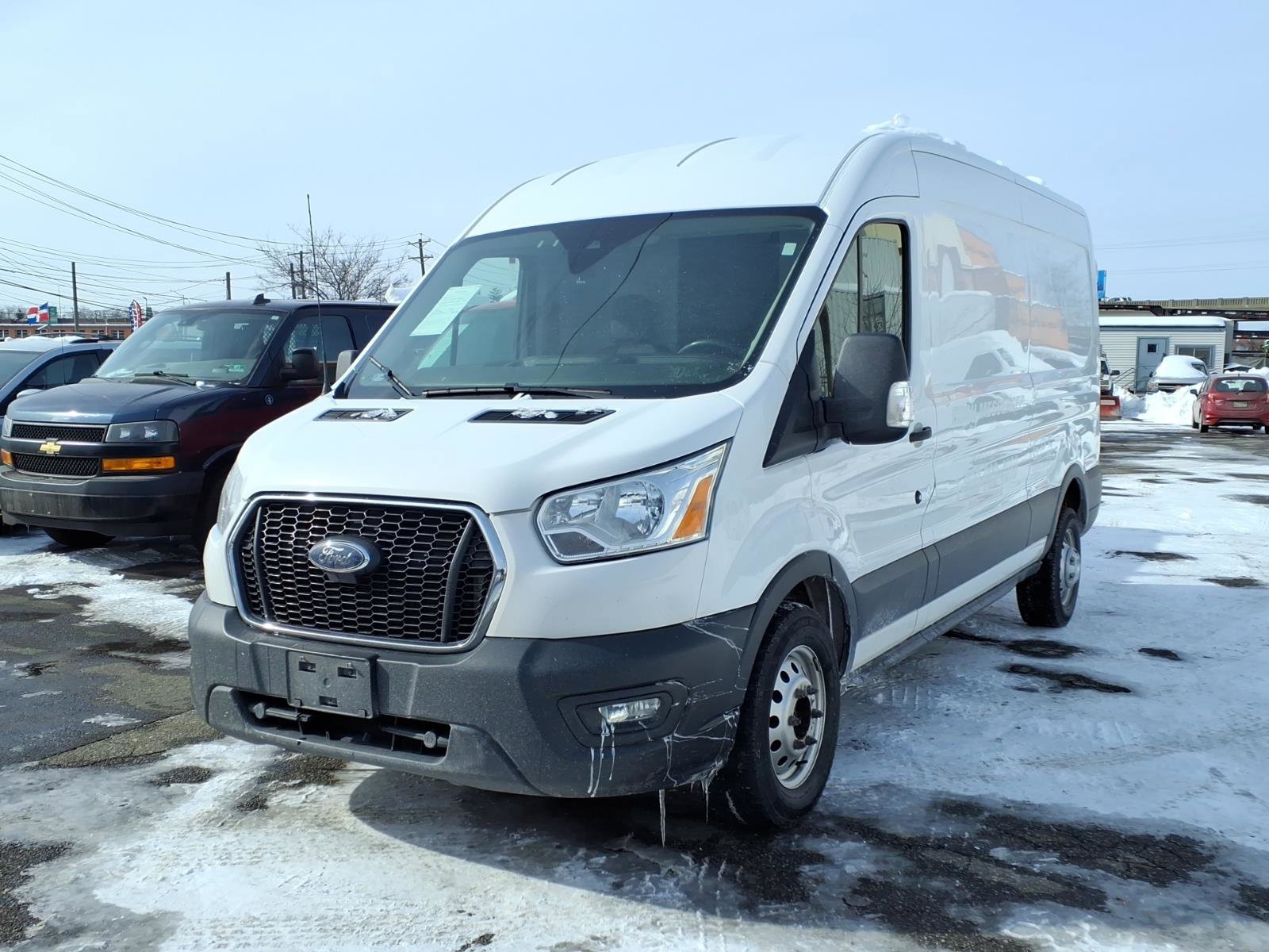 Used 2022 Ford Transit 250 Medium Roof AWD w/ Interior Upgrade Package image 3