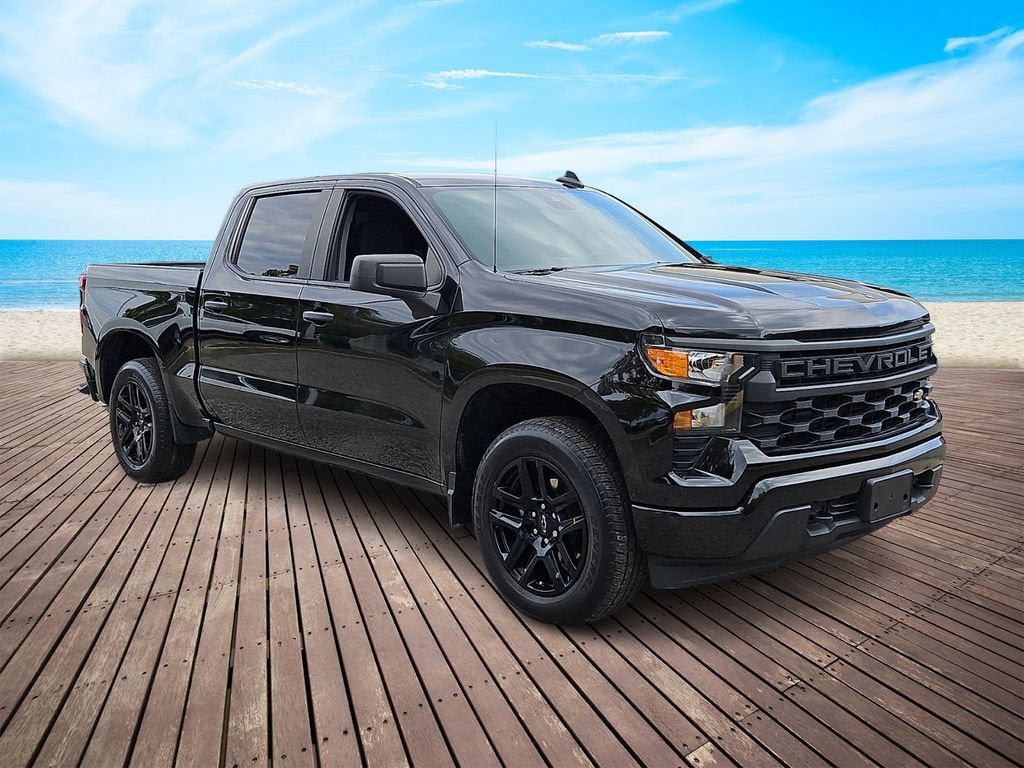 Certified 2023 Chevrolet Silverado 1500 Custom AWD/4WD image 3