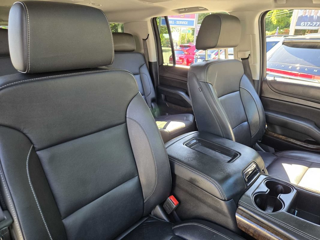 Used 2019 Chevrolet Suburban LT AWD/4WD image 24