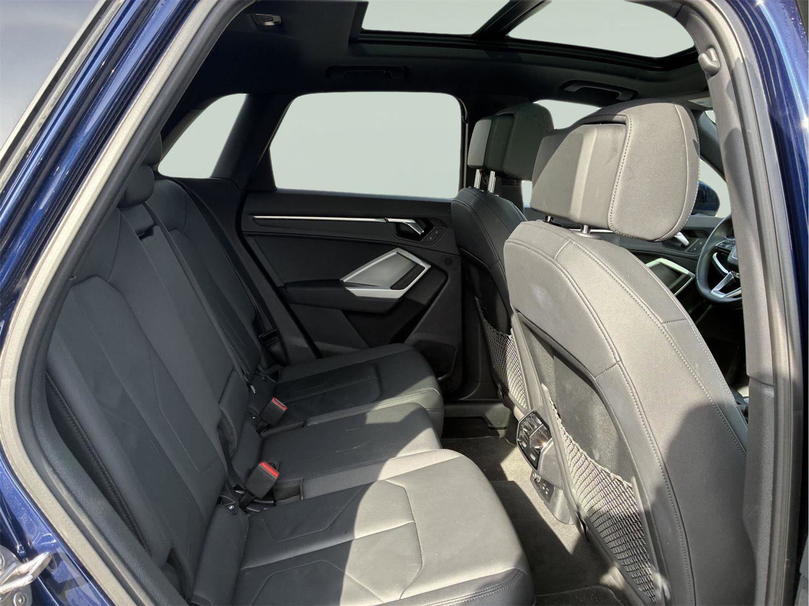 Used 2025 Audi Q3 2.0T Premium AWD/4WD image 12