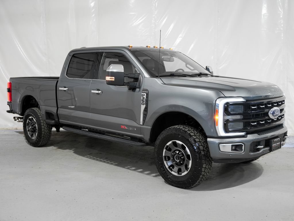 Used 2023 Ford F350 Platinum w/ Tremor Off-Road Package AWD/4WD image 8