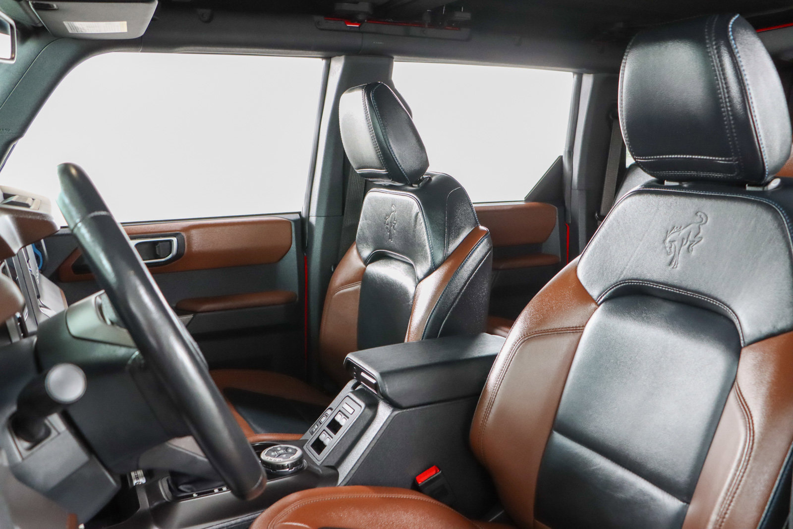 Used 2023 Ford Bronco Outer Banks image 24