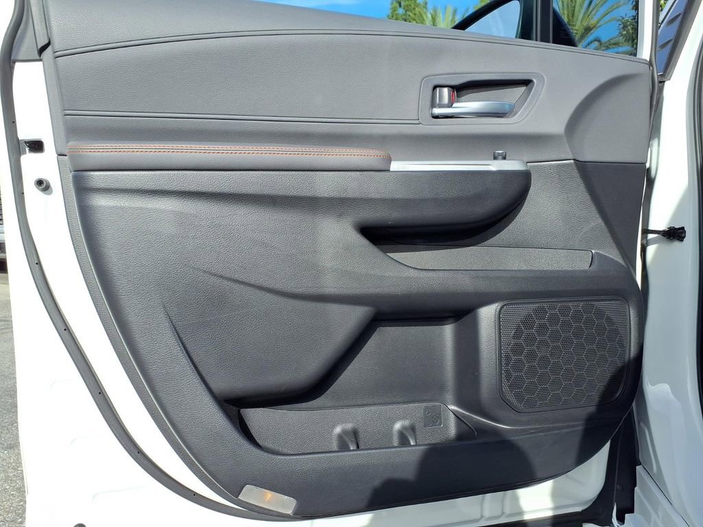 Used 2024 Toyota Sienna XSE image 22