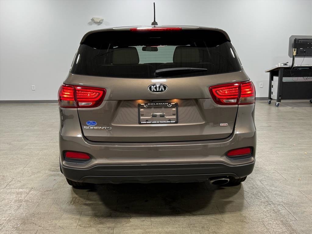 Used 2020 Kia Sorento LX image 5