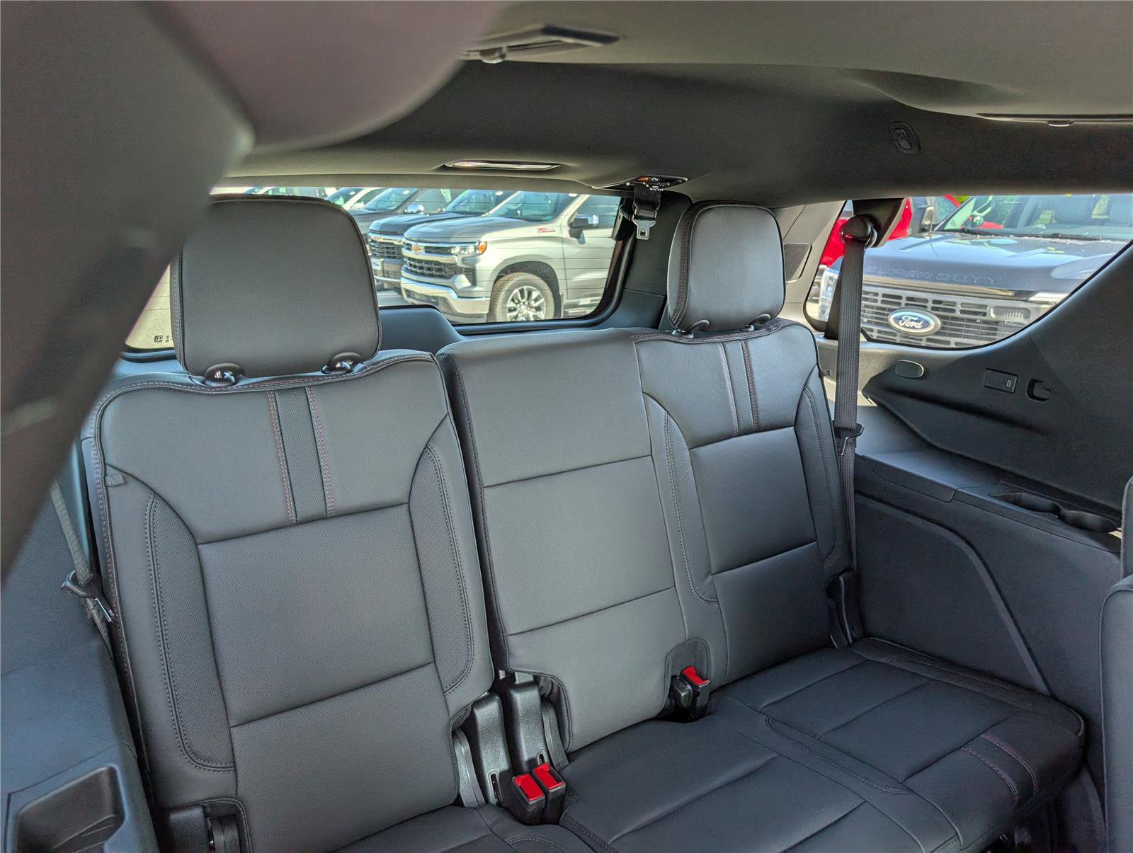 New 2026 Chevrolet Tahoe RST w/ Comfort Package AWD/4WD image 9