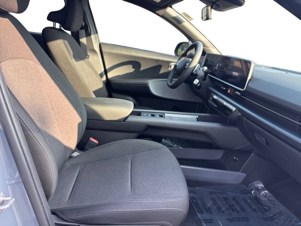 Used 2025 Hyundai Ioniq 6 SE RWD image 15