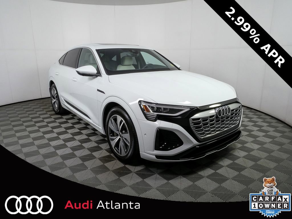 Certified 2024 Audi Q8 e-tron Premium Plus AWD/4WD image 1
