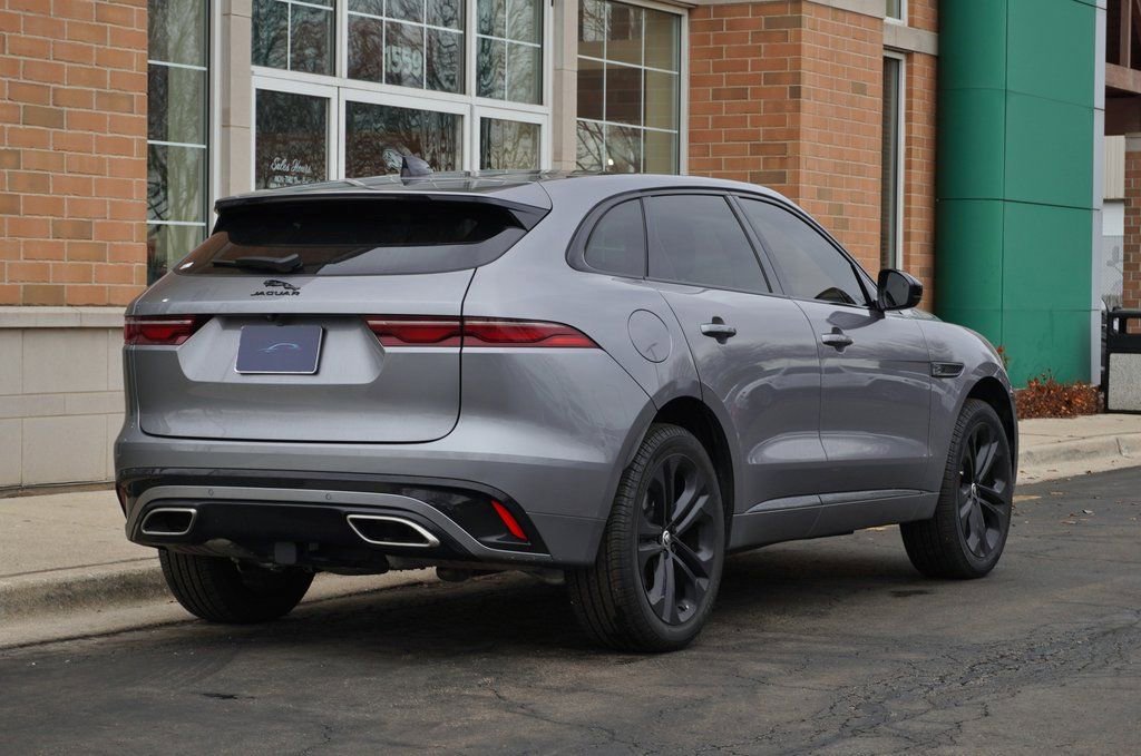 Used 2025 Jaguar F-PACE R-Dynamic S AWD/4WD image 6