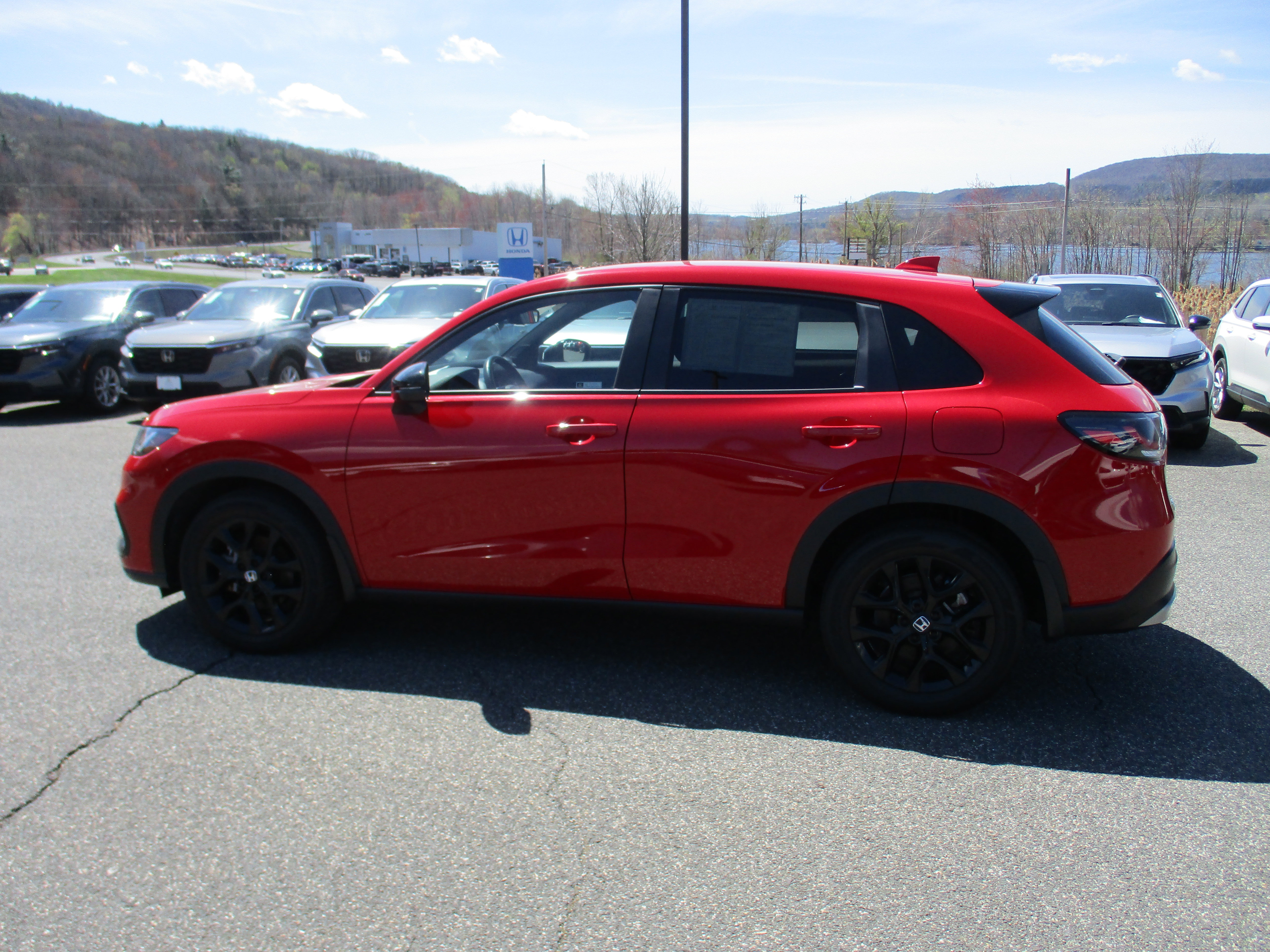 Certified 2023 Honda HR-V Sport image 8