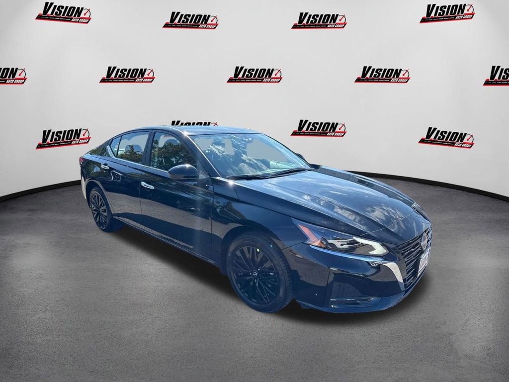 New 2025 Nissan Altima 2.5 SV w/ SV Special Edition Package image 3