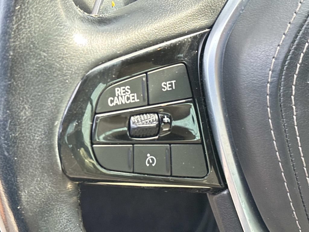 Used 2020 BMW 540i RWD image 25