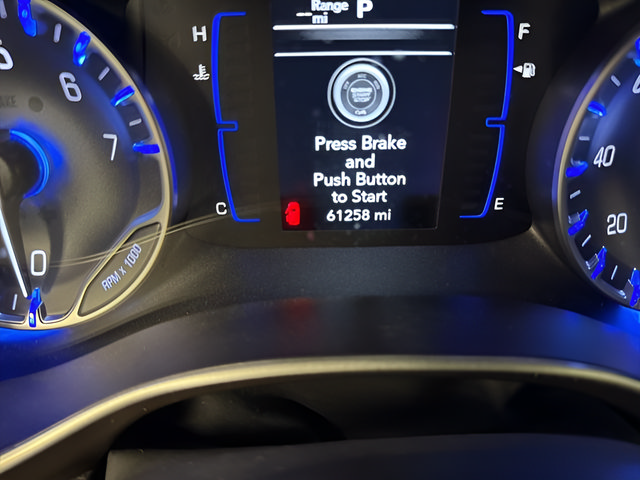 Used 2024 Chrysler Voyager LX FWD image 22