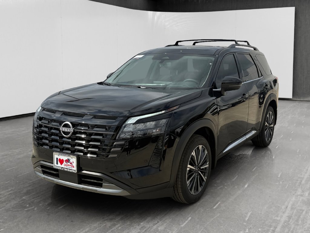 New 2026 Nissan Pathfinder Platinum w/ Lighting Package