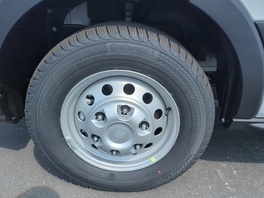 New 2025 Ford Transit 350 148 Medium Roof image 11