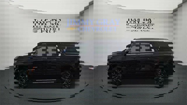 New 2026 Chevrolet Suburban Premier w/ Sun And Tow Package image 6