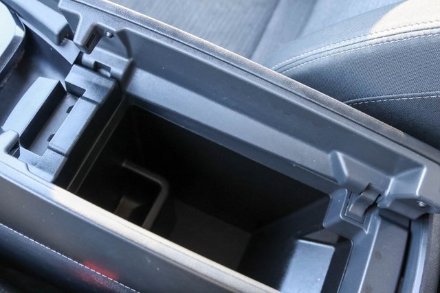 Used 2021 Nissan Rogue SV image 18