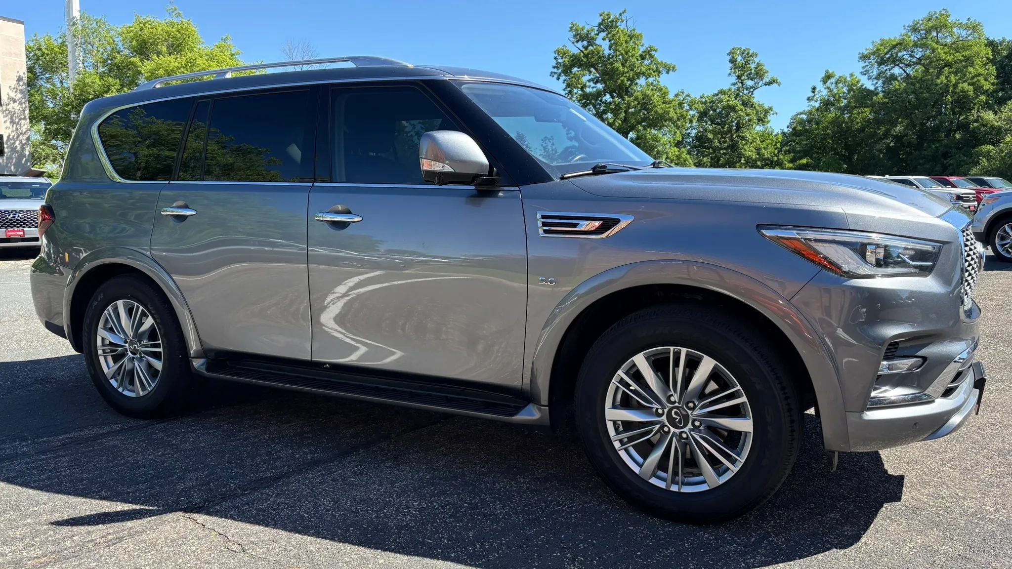 Used 2020 INFINITI QX80 Luxe w/ Proassist Package AWD/4WD image 12