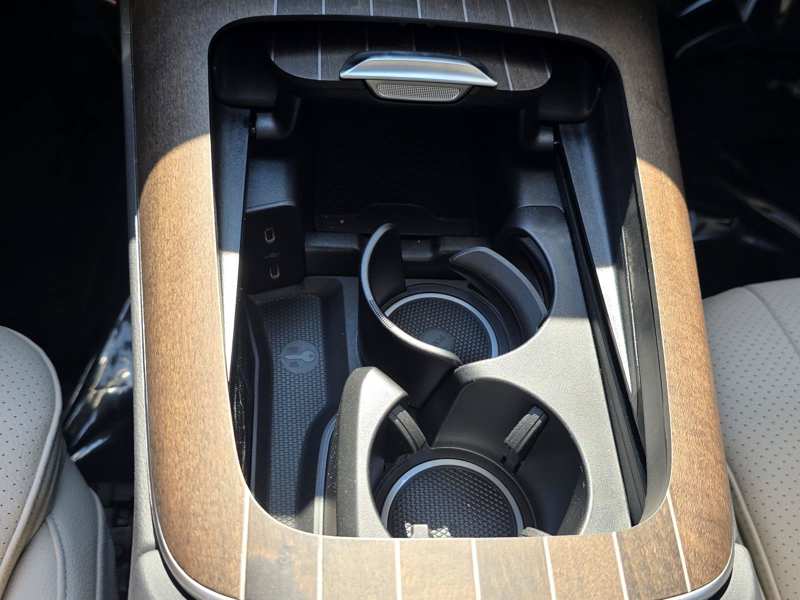 New 2027 Mercedes-Benz E 450 4MATIC Sedan image 32