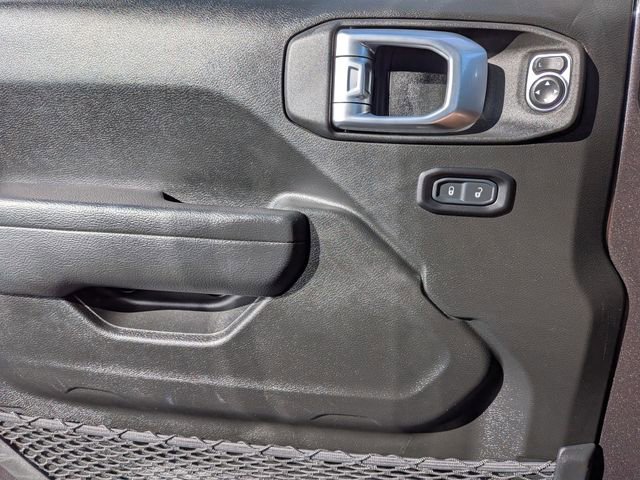 Used 2021 Jeep Wrangler Unlimited Rubicon image 27