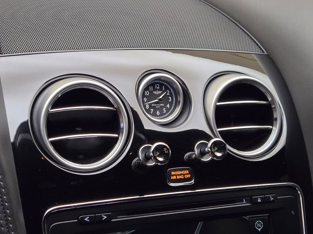 Used 2015 Bentley Flying Spur V8 image 39