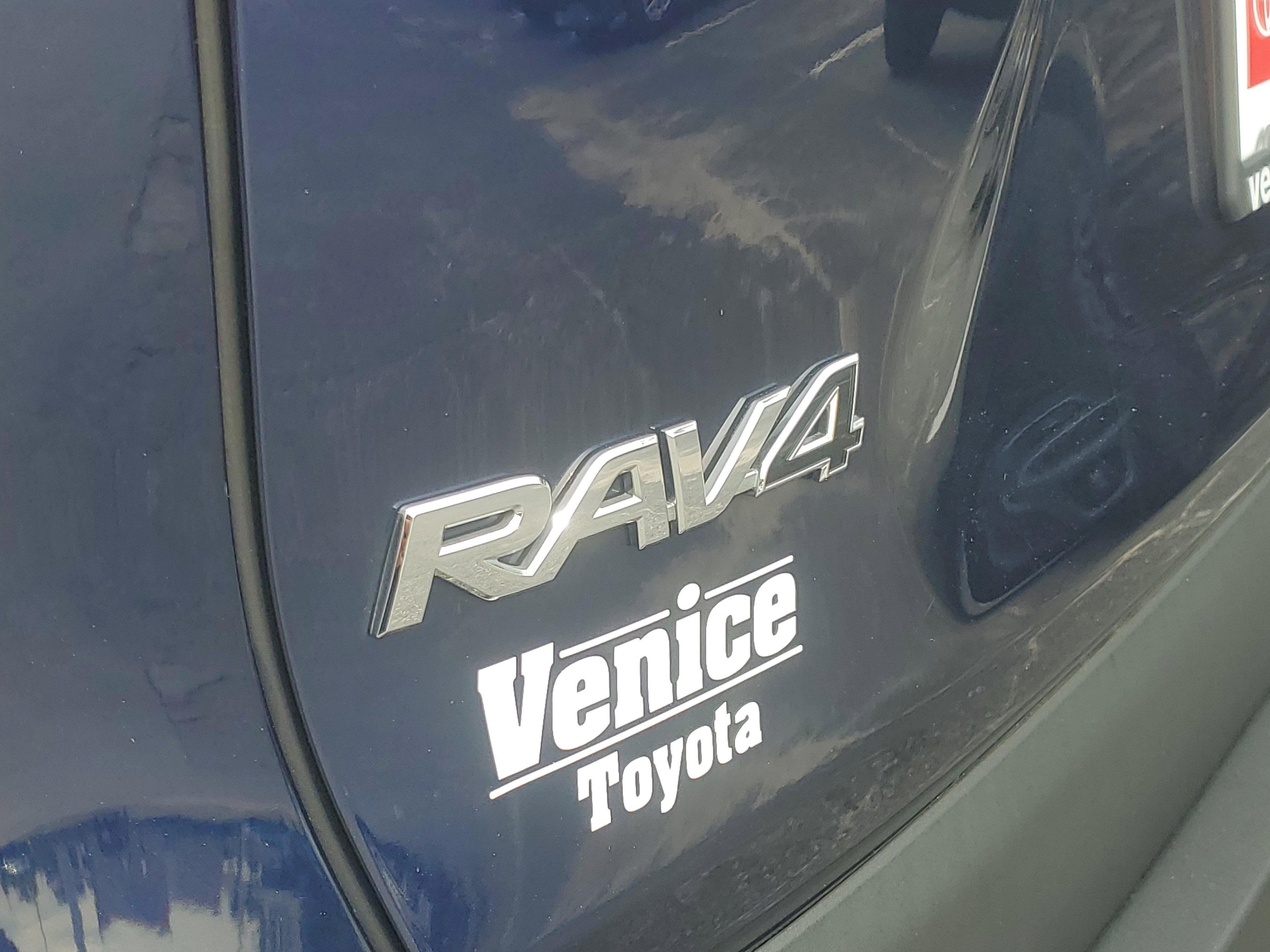 Certified 2025 Toyota RAV4 XLE w/ Convenience Package FWD image 12