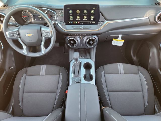 New 2025 Chevrolet Blazer LT w/ Convenience Package FWD image 19