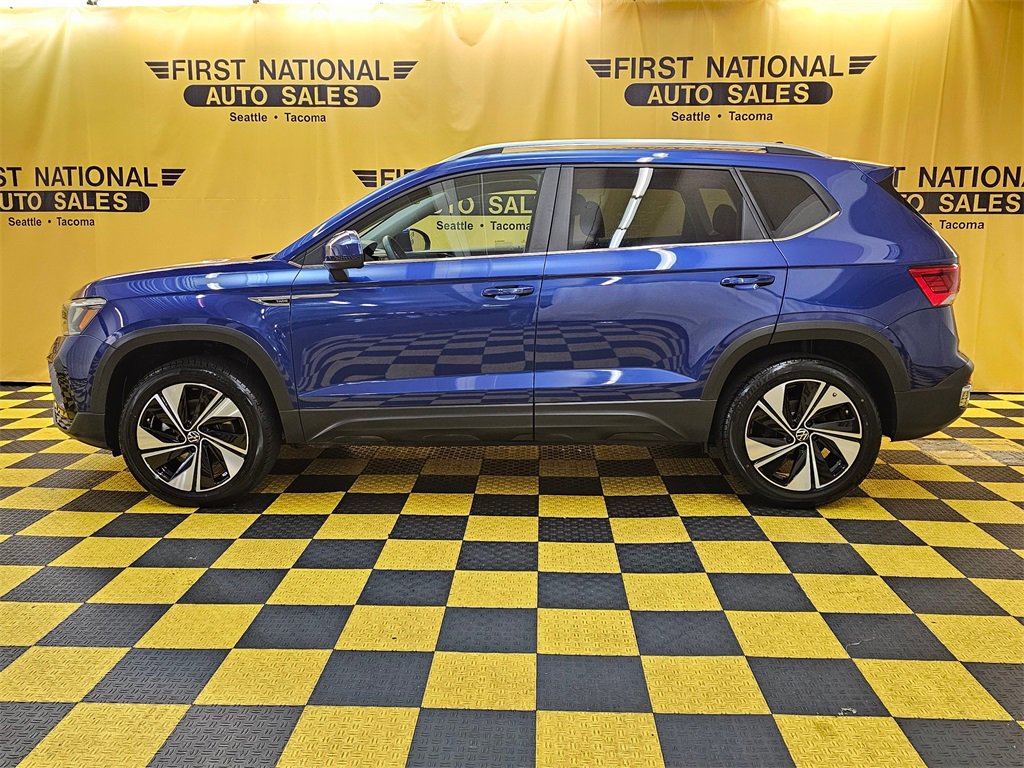 Used 2024 Volkswagen Taos SE image 6