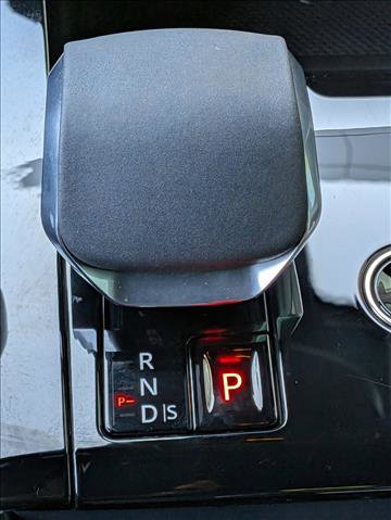 Used 2026 Land Rover Range Rover Sport Dynamic SE image 16