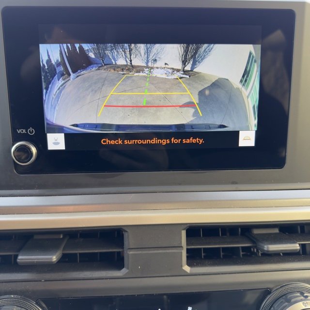 Used 2024 Toyota Tacoma TRD Off-Road image 16