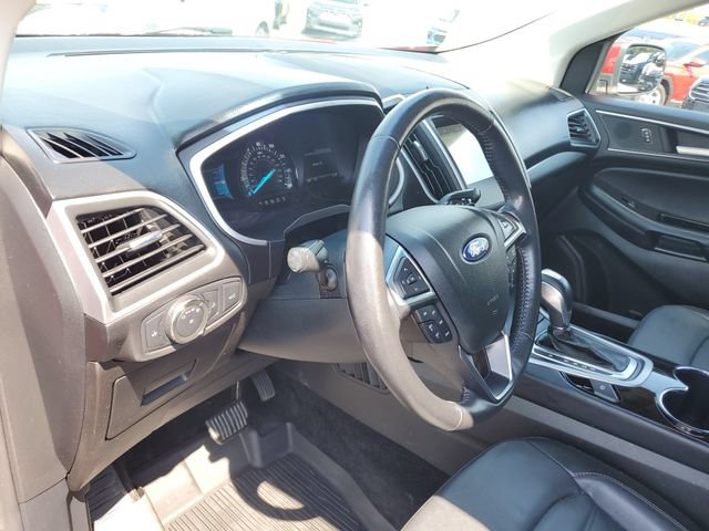 Used 2017 Ford Edge SEL w/ Equipment Group 201A FWD image 20