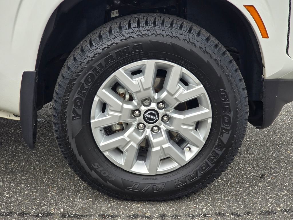 Used 2024 Nissan Frontier SV AWD/4WD image 22