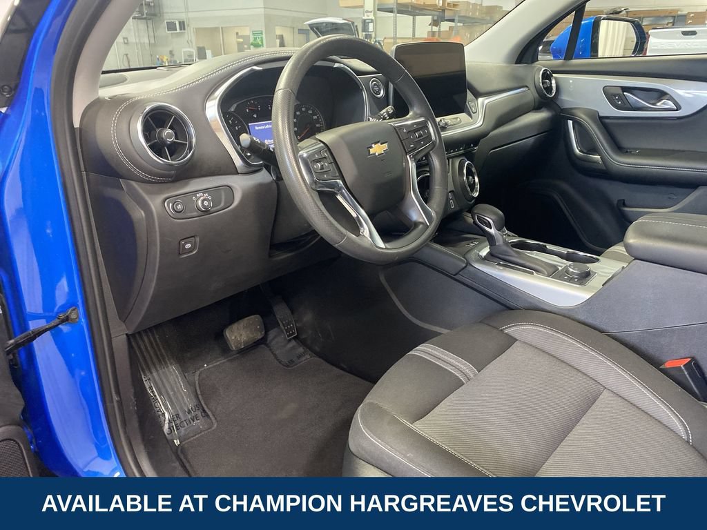 Used 2024 Chevrolet Blazer LT w/ Convenience Package FWD image 13
