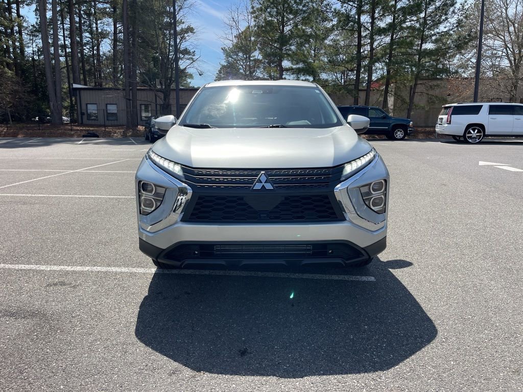 Used 2024 Mitsubishi Eclipse Cross SE AWD/4WD image 3