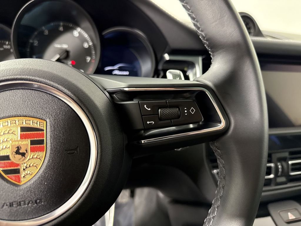 Certified 2024 Porsche Macan Turbo image 39