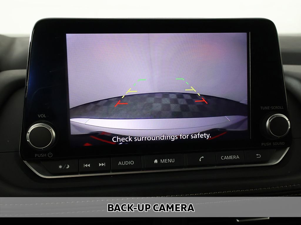 Used 2024 Nissan Rogue SV FWD image 5