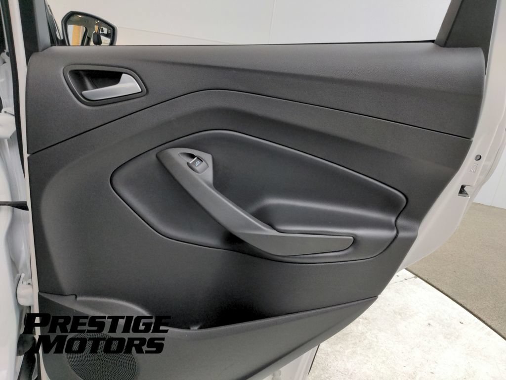 Used 2019 Ford Escape SEL AWD/4WD image 30