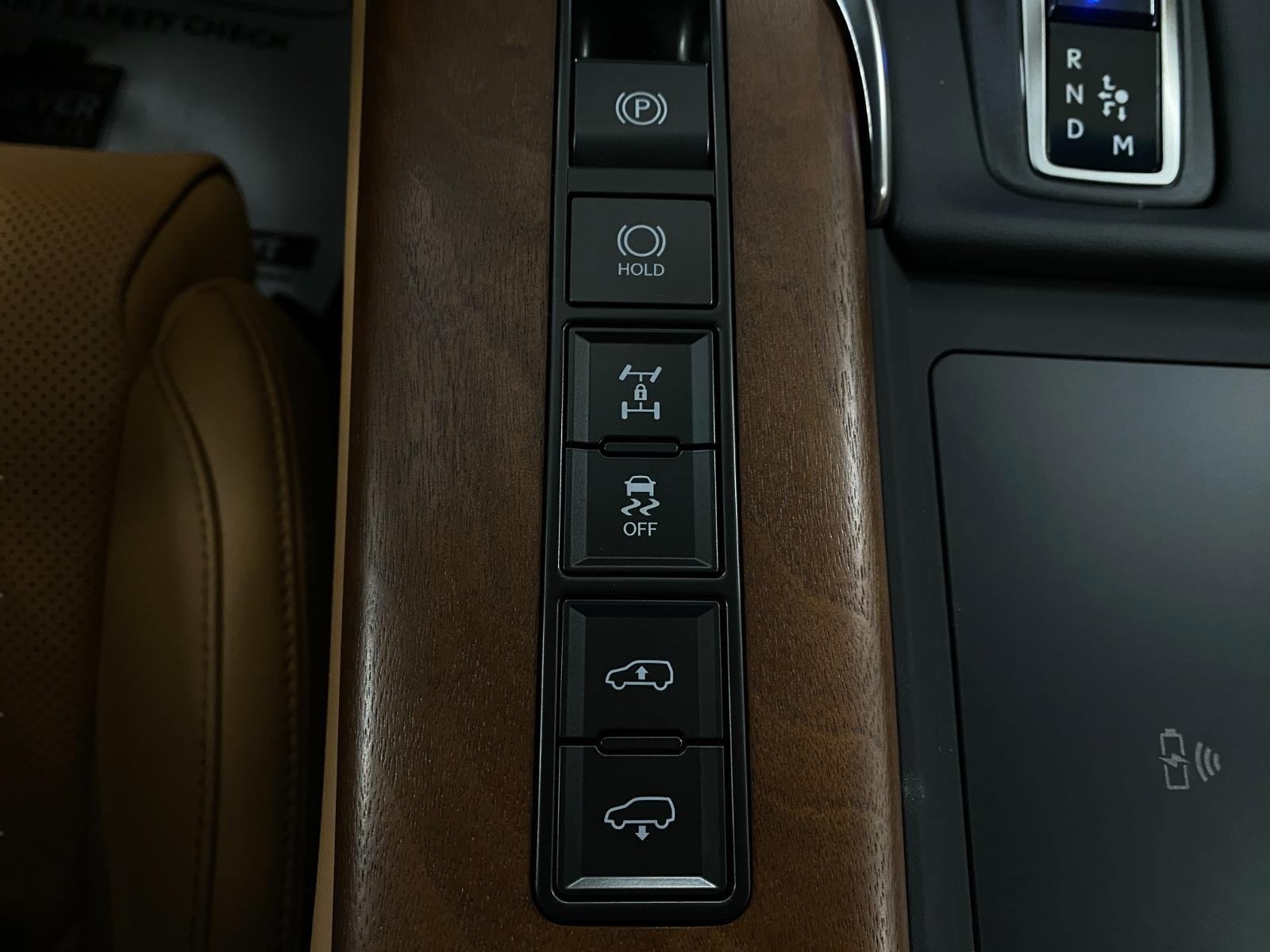 New 2026 Lexus LX 700h Luxury w/ Appearance Package AWD/4WD image 28