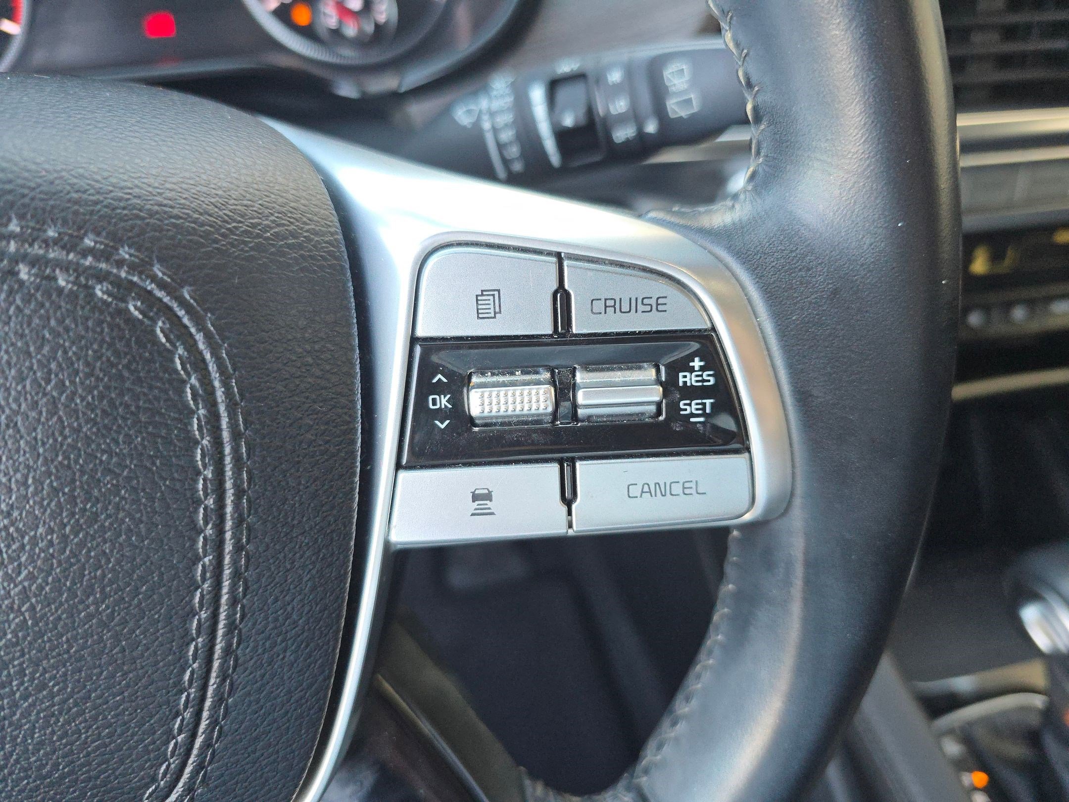 Used 2022 Kia Telluride EX w/ EX Premium Package image 22