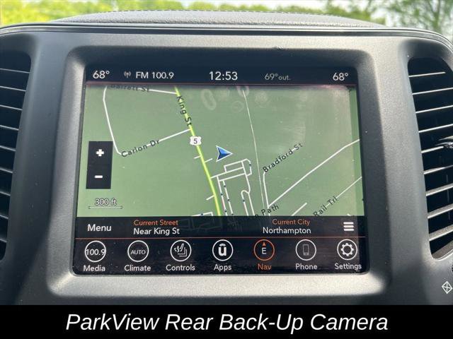 Certified 2023 Jeep Cherokee Altitude Lux w/ Lux Elite Package AWD/4WD image 24